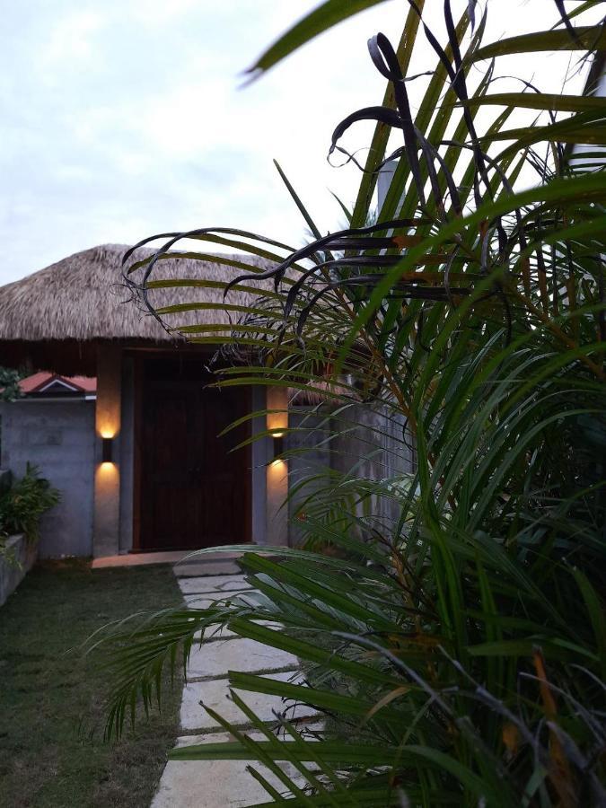 Villa Juan - A Beach Front Villa In General Luna Siargao Exterior photo