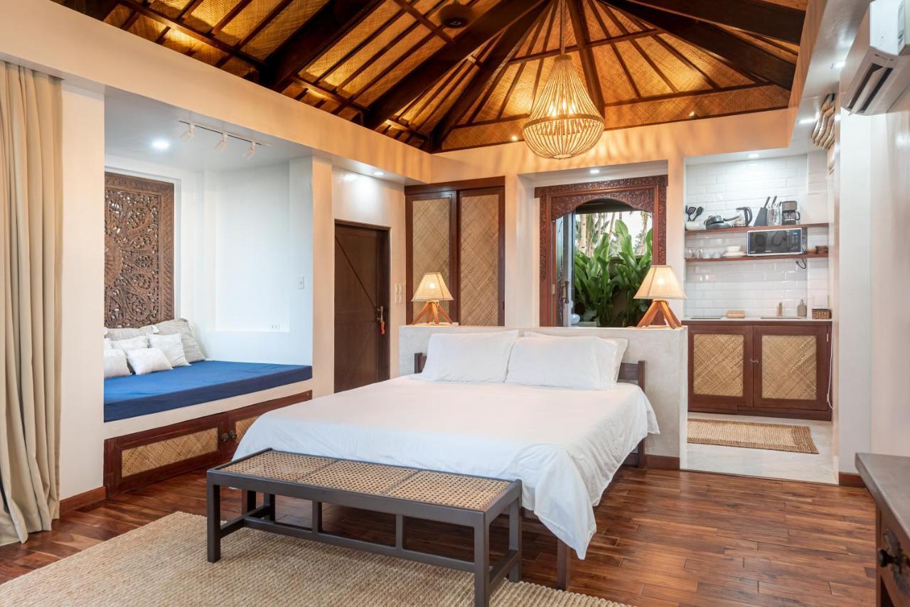 Villa Juan - A Beach Front Villa In General Luna Siargao Exterior photo